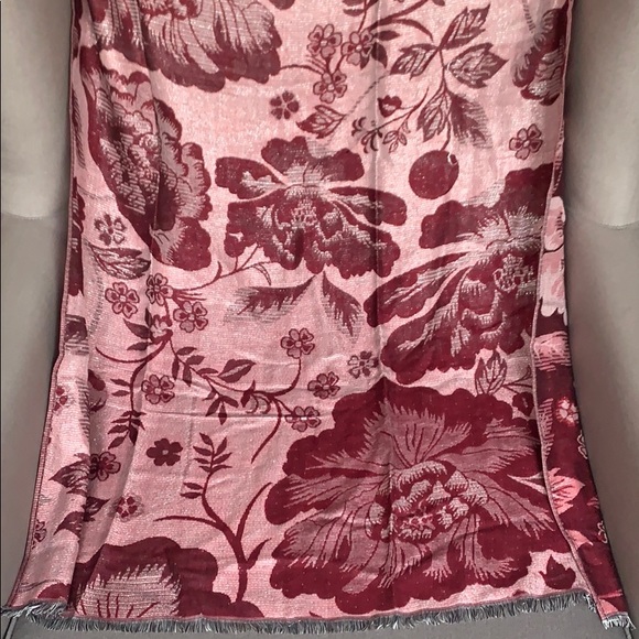 INC International Concepts Accessories Inc Metallic Jacquard Floral